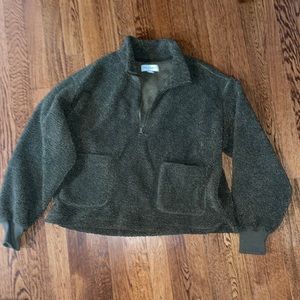 Free assembly teddy sweatshirt